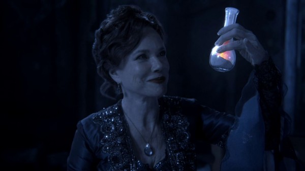 Cora smiles at wardrobe ashes (Lady of the Lake-2x03)