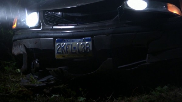 2KFL-138 license plate, Once Upon a Time podcast (The Outsider-2x11)