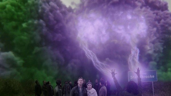 Green smoke turns purple (3x11 Going Home) Once Upon a Time podcast