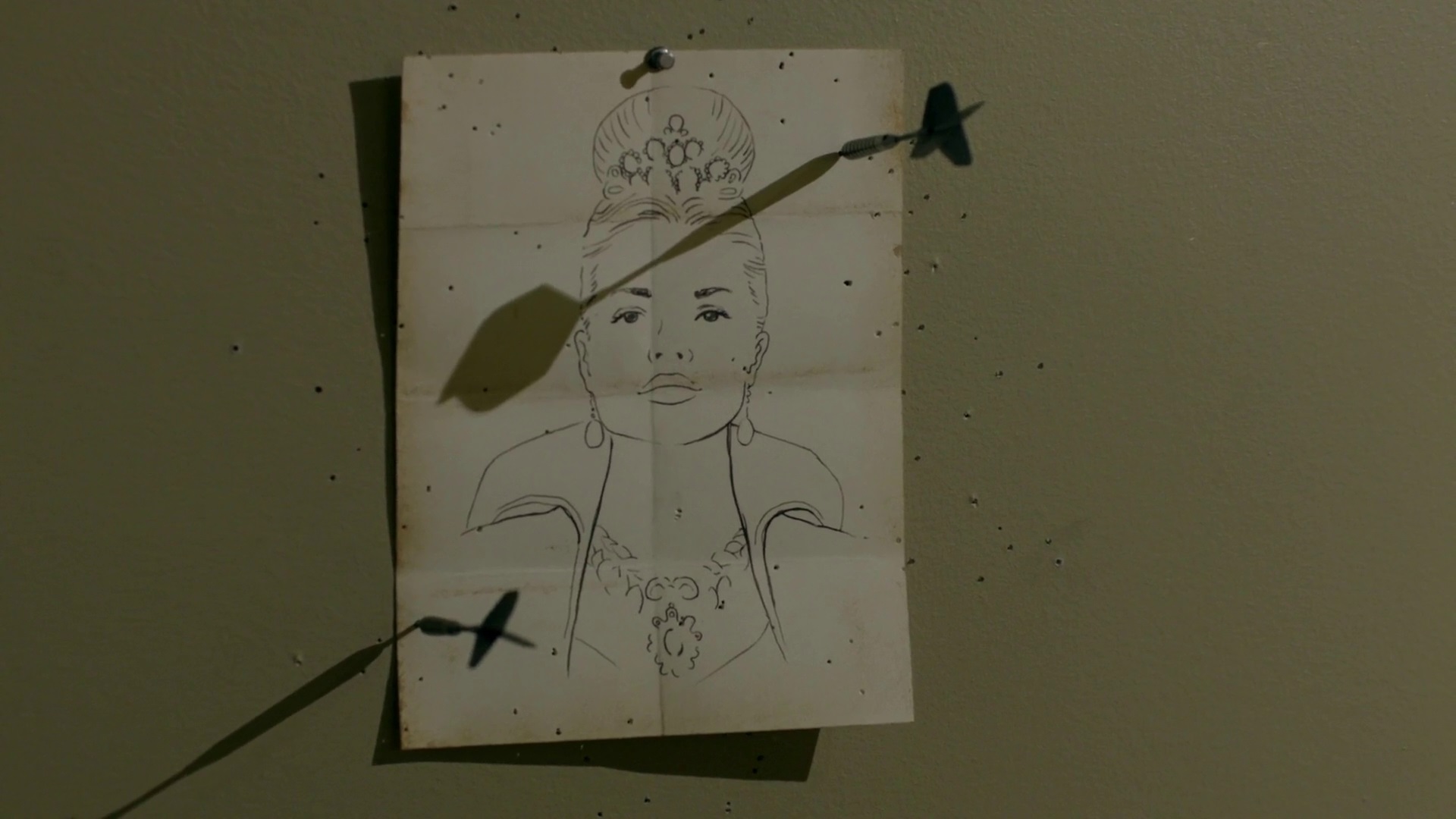 Drawing of Red Queen in Will's Storybrooke Home - Once Upon a Time in Wonderland podcast 1x11 Heart of the Matter