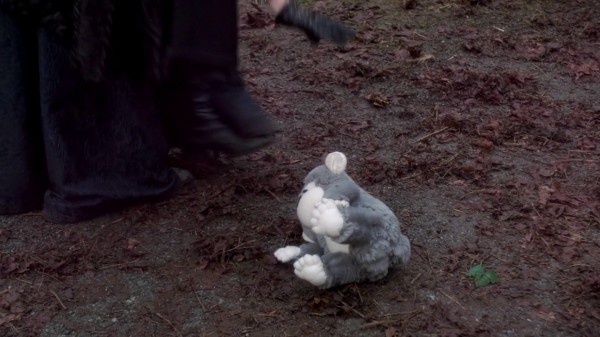 Flying Monkey Turned Into Stuffed Monkey - 3x13 Witch Hunt