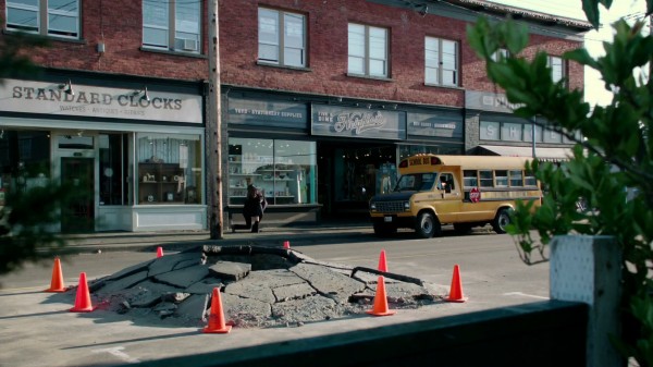 Hole in Storybrooke OUAT 2x03 Lady of the Lake - 1x11 Heart of the Matter