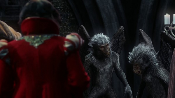 Aurora and Phillip are flying monkeys (3x19 A Curious Thing)