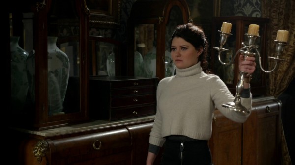 Belle holding Lumiere in pawn shop (3x18 Bleeding Through)