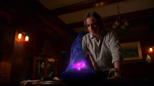 Once Upon a Time podcast 4x01 A Tale of Two Sisters - Rumple with Yen Sid Hat