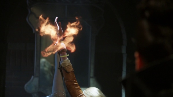 Once Upon a Time 4x11 Shattered Sight - Elsa and Emma's Yellow Ribbons being Destroyed by Evil Queen's fireballs