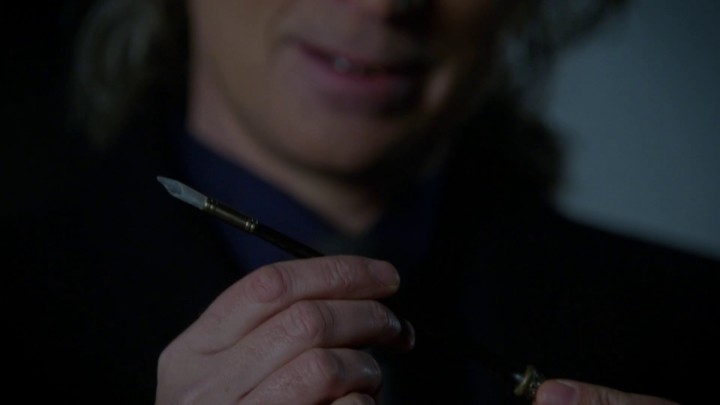 Once Upon a Time 4x18 Heart of Gold - Gold holds magic quill