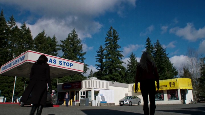 Once Upon a Time 4x20 Lily - Pawtucket Gas Stop