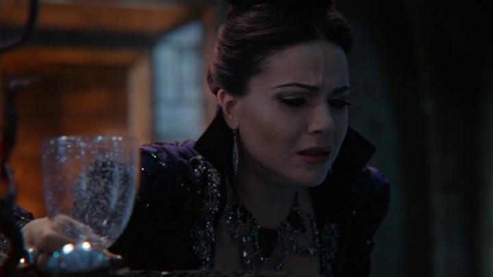 Once Upon a Time 4x21 Mother - Regina Evil Queen takes infertility potion