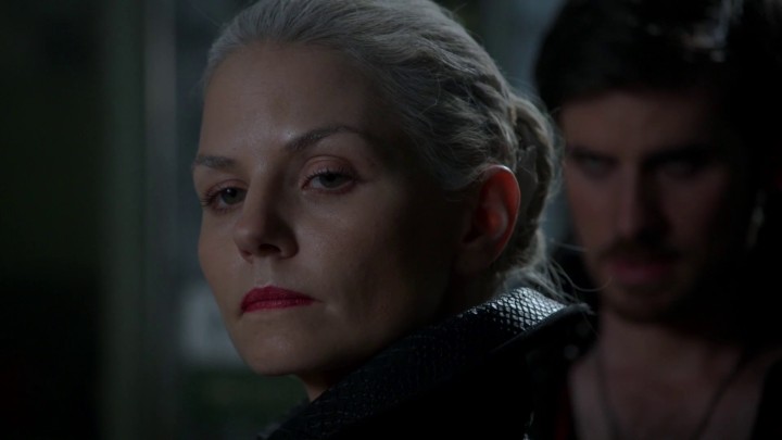 Emma as the Dark One 5x01 The Dark Swan