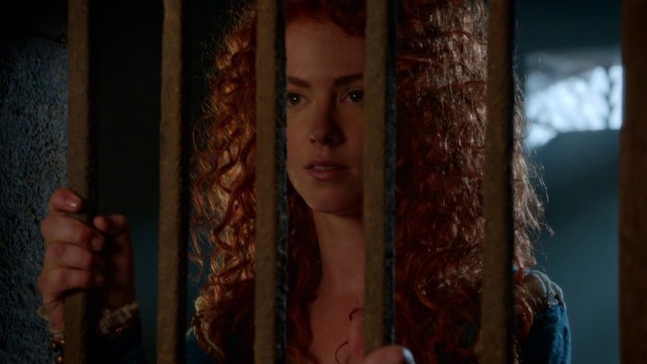 Once Upon a Time 5x04 The Broken Kingdom - Merida in the dungeon imprisoned