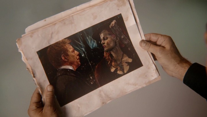 Once Upon a Time 5x15 The Brothers Jones - Picture of Hades and Zelena with Oz in the background