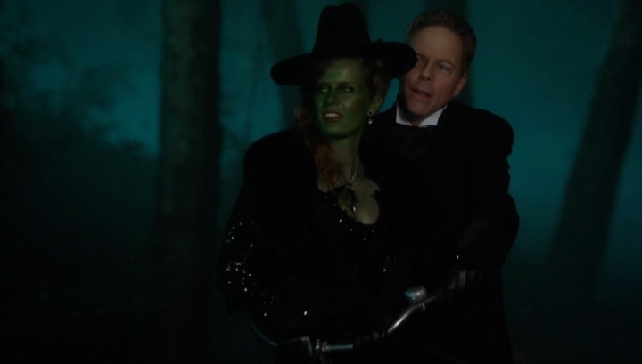 Once Upon a Time 5x16 Our Decay - Zelena and Hades riding the bike