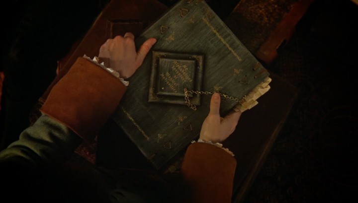 Once Upon a Time 5x17 Her Handsome Hero - An Alphabetized Inventory of Magical Antiquities book