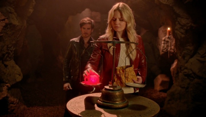 Once Upon a Time 5x20 Firebird - Emma placing her heart on the true love's test