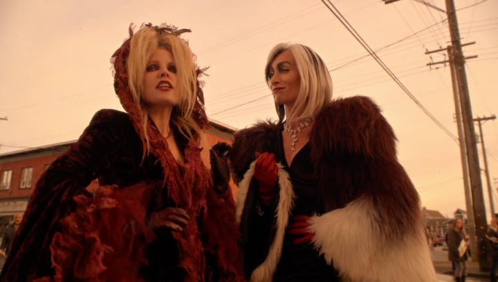 Once Upon a Time 5x20 Firebird - the Blind Witch and Cruella DeVil