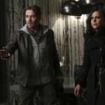 Once Upon a Time podcast 5x21 Last Rites - Robin Hood with Regina at Regina's office