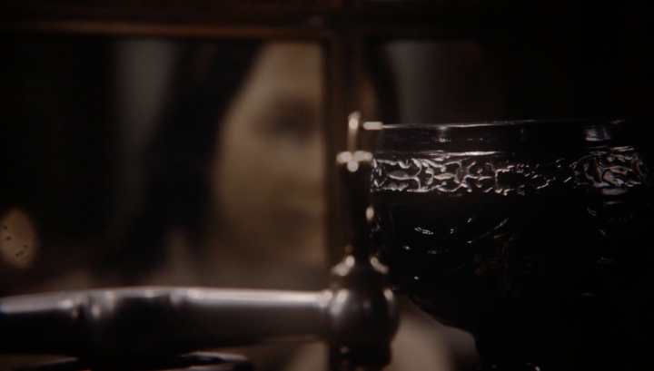 Once Upon a Time 5x22 Only You - The Dark Grail