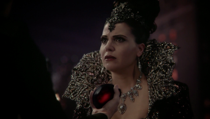 Once Upon a Time podcast 5x23 An Untold Story - Regina crushes the Evil Queen's heart
