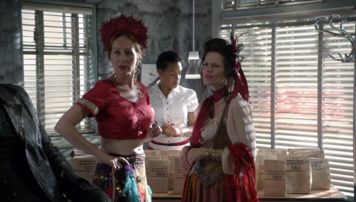 Once Upon a Time 6x02 A Bitter Draught - Gypsy women in Granny's from the Land of Untold Stories