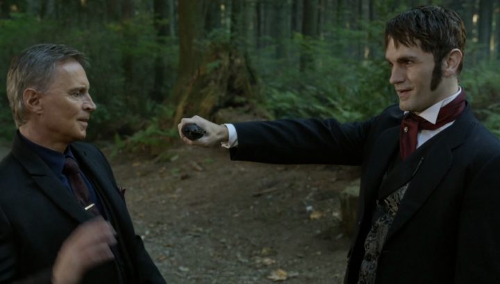 Once Upon a Time 6x04 Strange Case - Hyde controlling the Dark One using the dagger