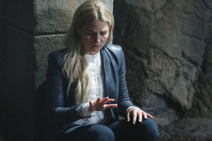 Once Upon a Time podcast 6x05 Street Rats - Emma Savior Shakes