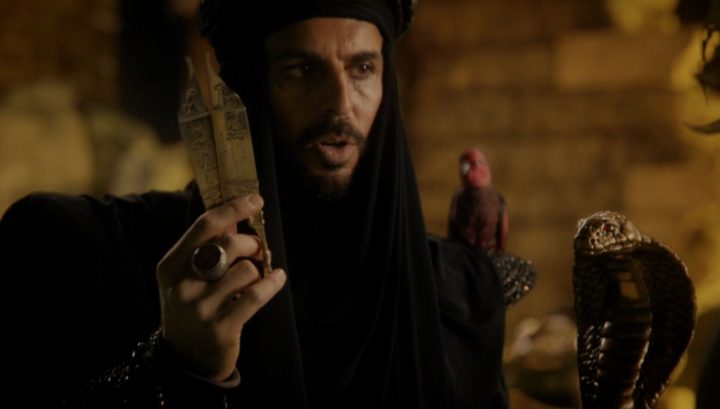 Once Upon a Time 6x05 Street Rats - Jafar holding shears that can cut fate of a Savior