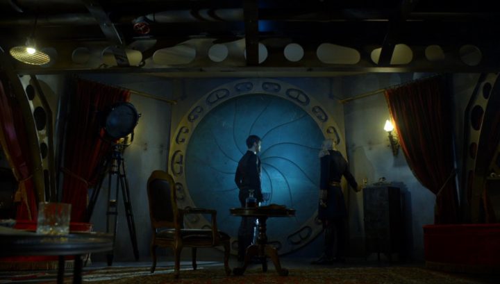 Once Upon a Time 6x06 Dark Waters - Captain Hook and Captain Nemo inside the Nautilus