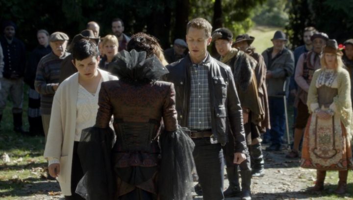 Once Upon a Time 6x07 Heartless - Snow White and David faces the Evil Queen at the cemetery