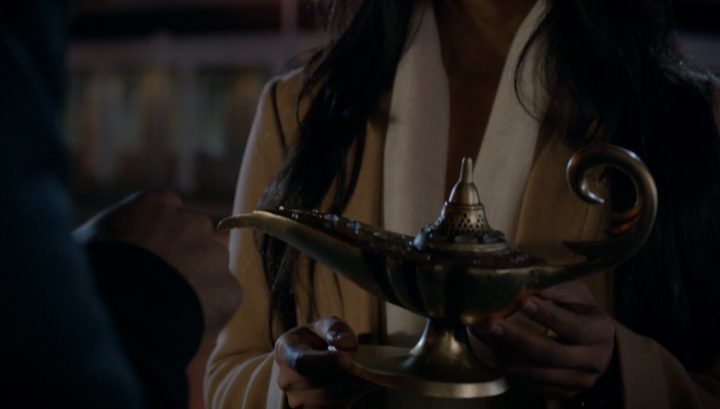 Once Upon a Time 6x08 I'll Be Your Mirror - Magic lamp stolen by Aladdin