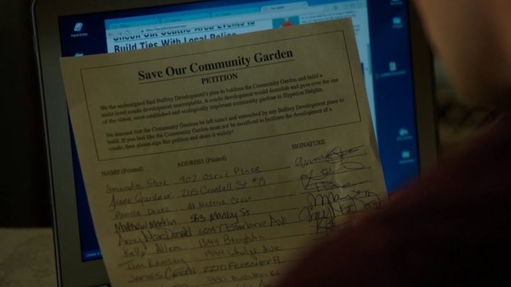 Once Upon a Time 7x03 The Garden of Forking Paths - Jacinda petition not to take down community garden