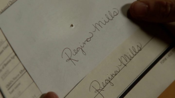 Once Upon a Time 7x06 Wake Up Call - Roni writing Regina Mills on a piece of paper