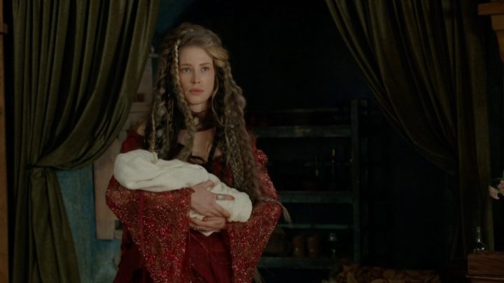 Once Upon a Time 7x07 Eloise Gardener - Mother Gothel holding her baby