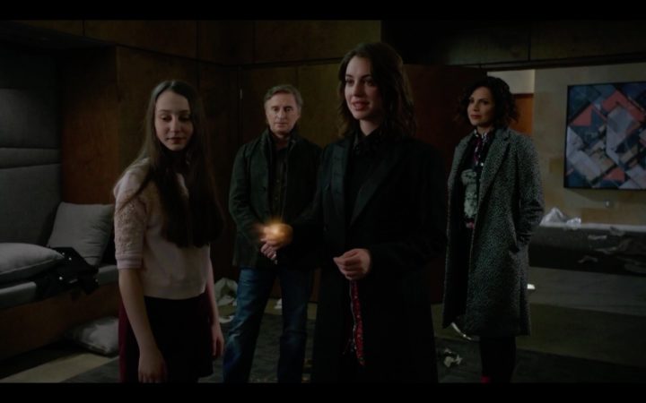 Once Upon a Time 7x15 Sisterhood - Ivy and Anastasia escapes Hyperion Heights using magic bean